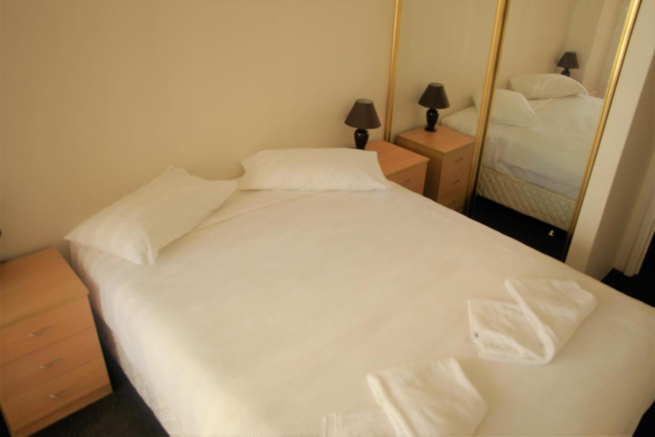 Accommodation Sydney - Kent Street Sydney Cbd Top Floor 2 Bedroom Apartment With Balcony Kültér fotó